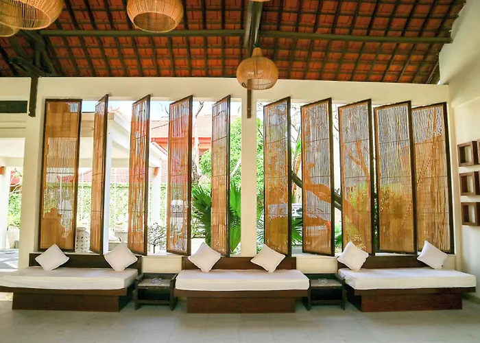 The Lagoon Bali Pool And 3* Легиан